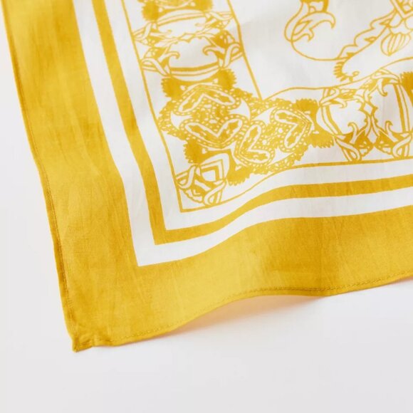 NWT Urban Outfitters Abstract Yellow Square Scarf Bandana - Picture 2 of 6